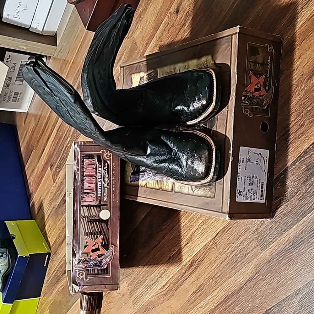 Mens cowboy boot